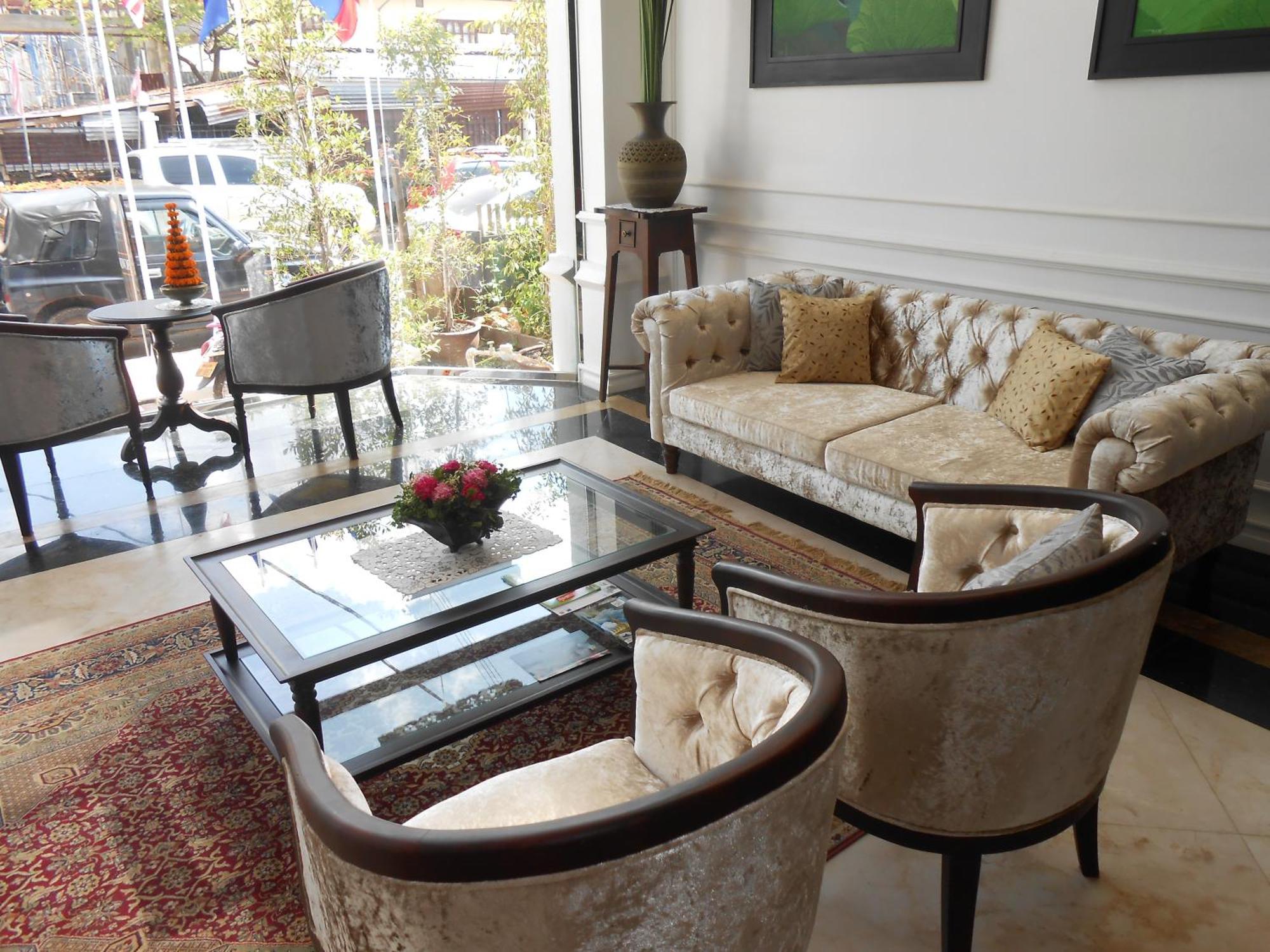 Dhavara Boutique Hotel Вьентьян Экстерьер фото