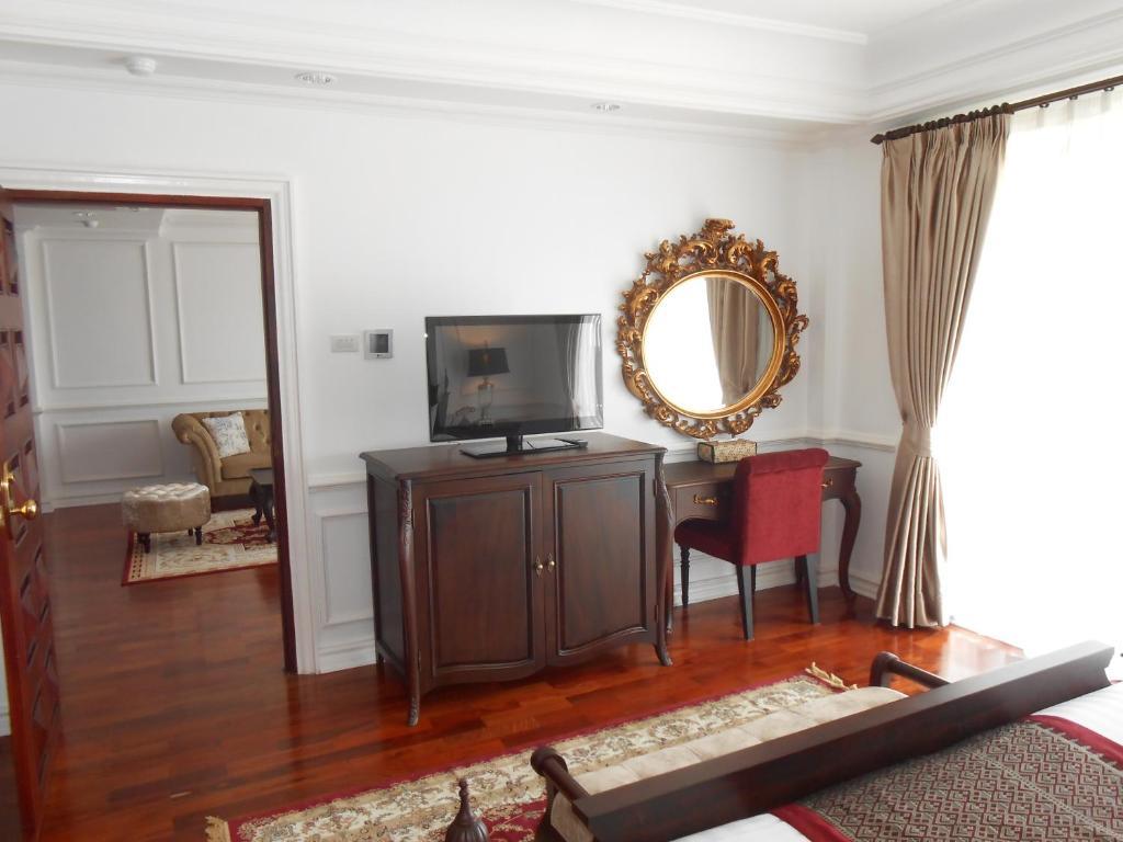 Dhavara Boutique Hotel Вьентьян Экстерьер фото