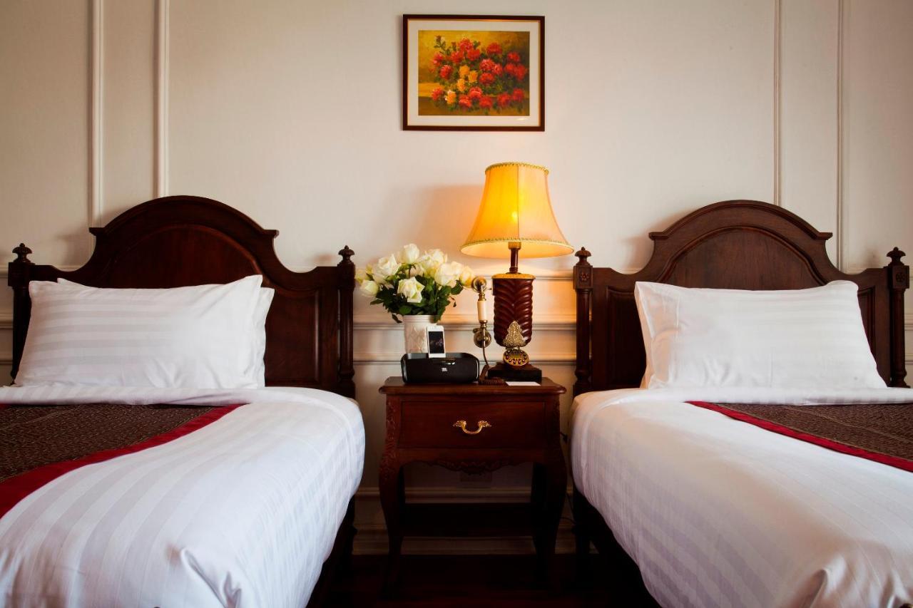 Dhavara Boutique Hotel Вьентьян Экстерьер фото